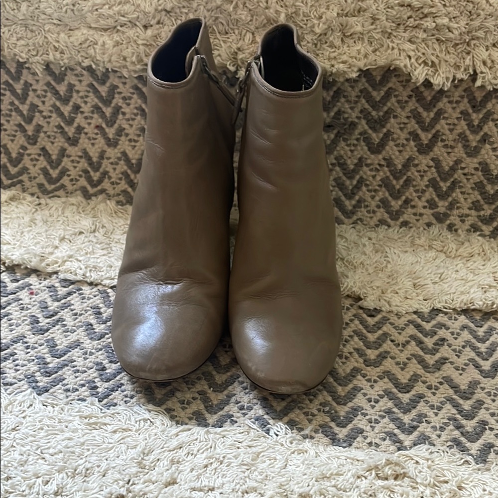 Tory Burch Tan Ankle Booties with Medium Heel